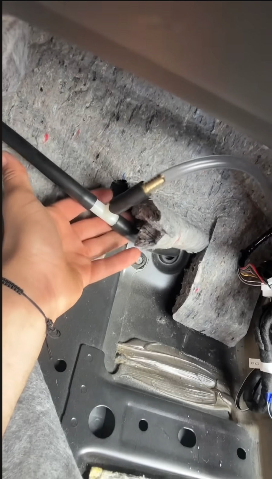 Infiniti Q50/G37 Sunroof Drain Permanent Fix Kit